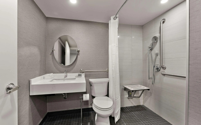 Best Western Parkway Hotel Toronto North