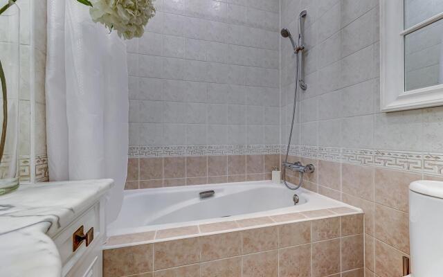 Апартаменты на Малой Конюшенной