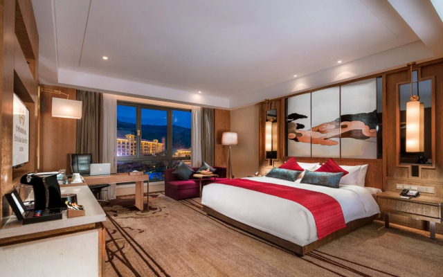 Felton Grand Hotel Bazhong