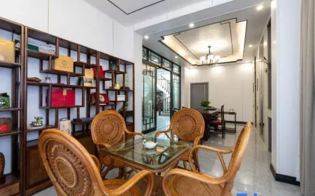 Tonglu Yuxi Mountain Homestay