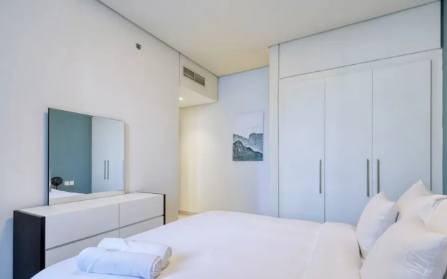The Cosmopolitan Serene Living in a One Bedroom