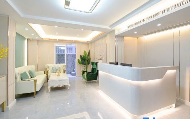 Xiamen Gulangyu Yueqing Port Hotel