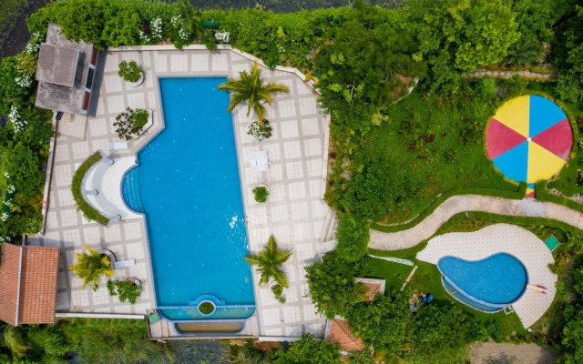 Water Garden Resort & Spa