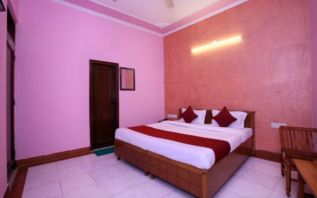 OYO 9229 GMG Hotel