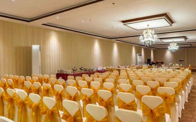 Marahai Park Hotel – Business – Tobelo
