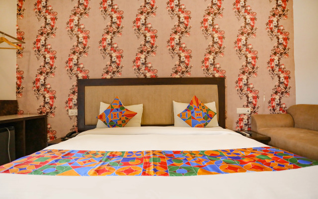 FabHotel Enaya Residency