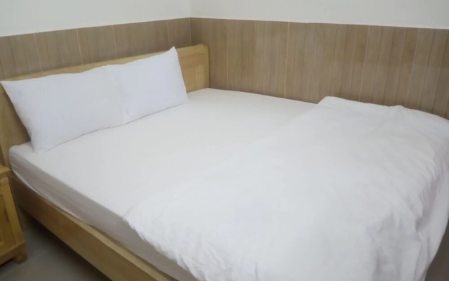 Oyo 755 Thai Son Hotel
