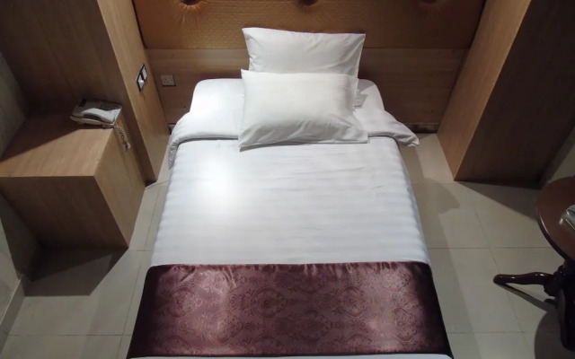 Al Burj International Hotel