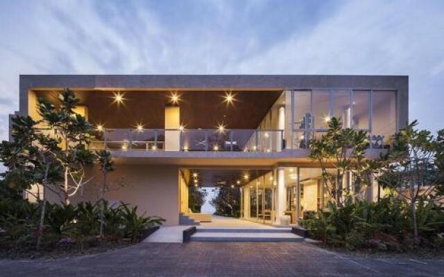 Baan Thew Thalay Aquamarine Cha-am