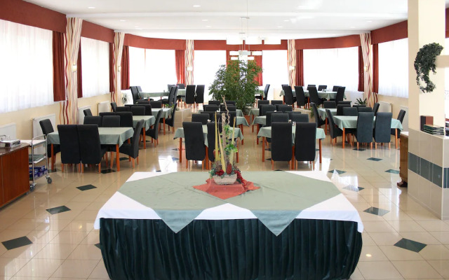 Hotel Korona