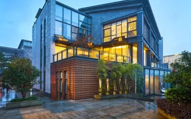 Yiting Esports Hotel Homestay (Huangshan Tunxi Liyang in Lane Branch)
