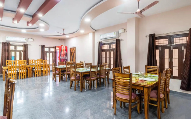 Treebo Corbett Hideout Dada's