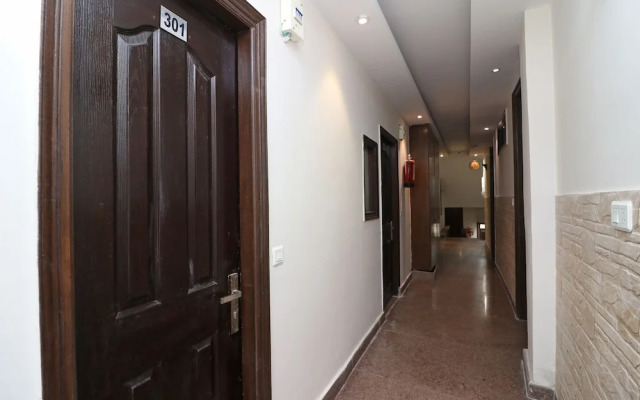 OYO 18785 Flagship City Centre