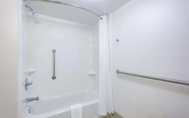 Hampton Inn Mount Airy