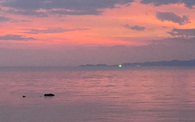 APPARTEMENT 6 PERSONNES CLASSE 2 ETOILES LEBOUCQ Laurent