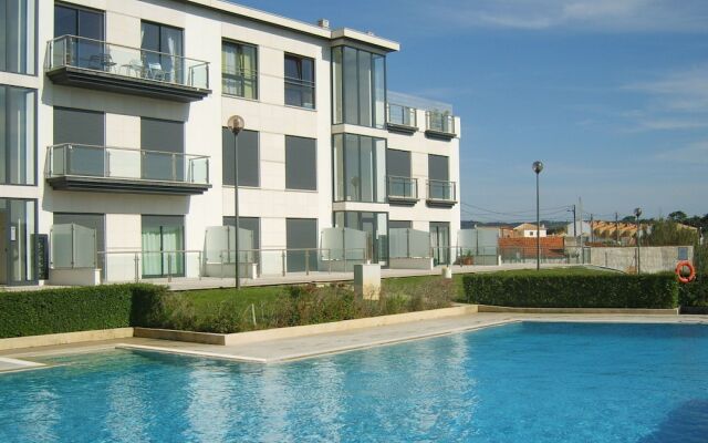 Attractive Holiday Home Near the Beach