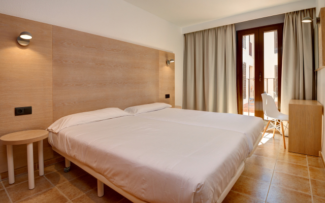 Protur Floriana Resort Aparthotel