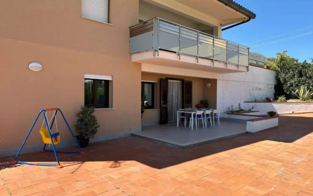 Villa FIORENZA - 100 mt dal Mare