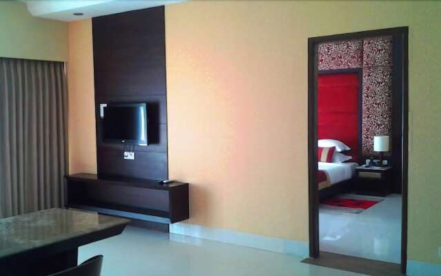 Hotel Holiday Villa