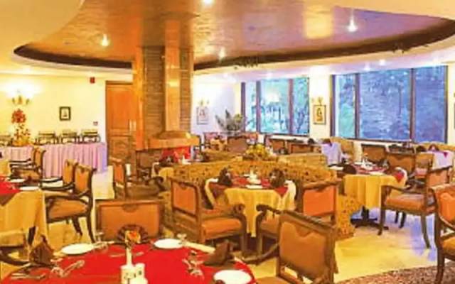 Quality Inn Himdev