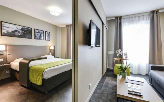 Air Hotel Paris Le Bourget