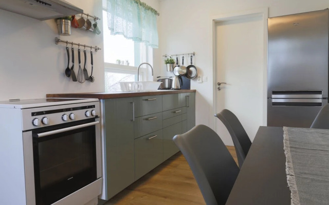 The Apartment - Öbbuhús