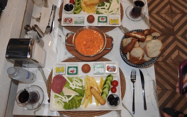 the rooms boutique hotel