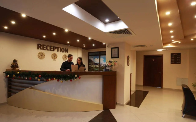 Redenka Holiday Club