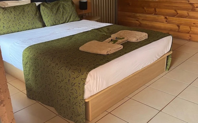 Territory Manor Motel & Caravan Park – Guest Rooms – Mataranka