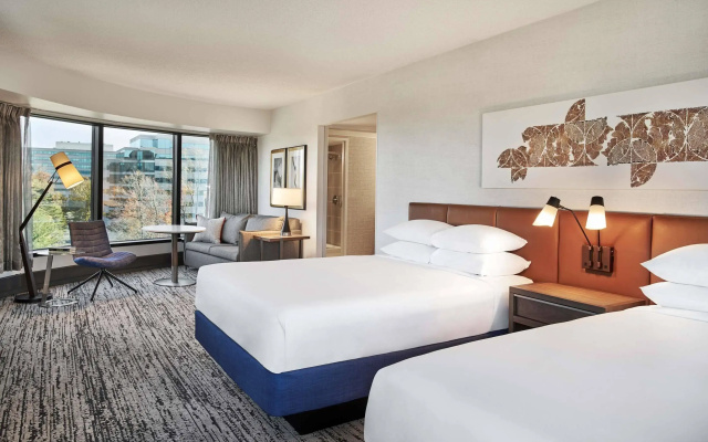 Hilton Fairfax