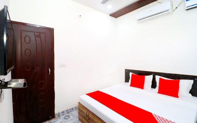 Oyo 41965 Hotel New Bury