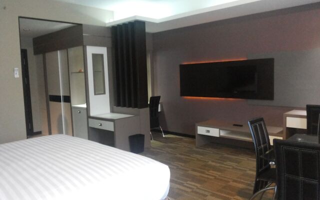 Plaza Hotel Tanjungpinang