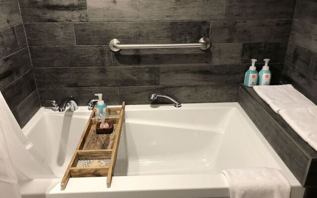 Back To The Land B&B