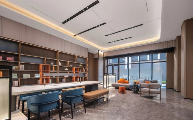 Holiday Inn Express Qingdao City Balcony by IHG