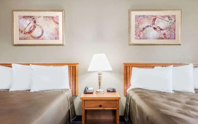 Lancaster Amish Country Travelodge