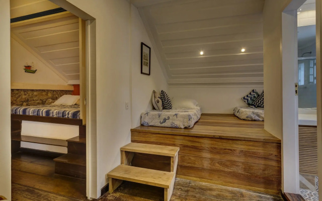 Sandi Hotel