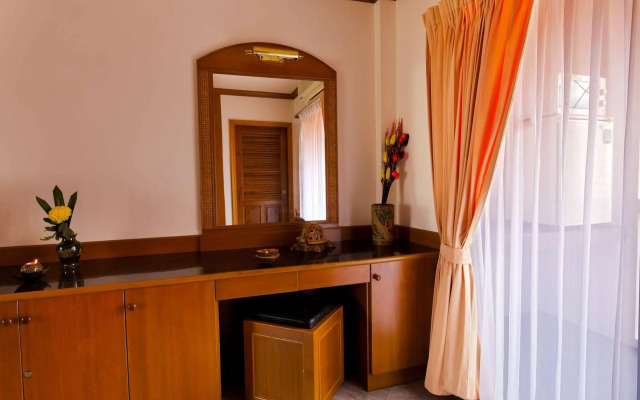 Royal Prince Residence