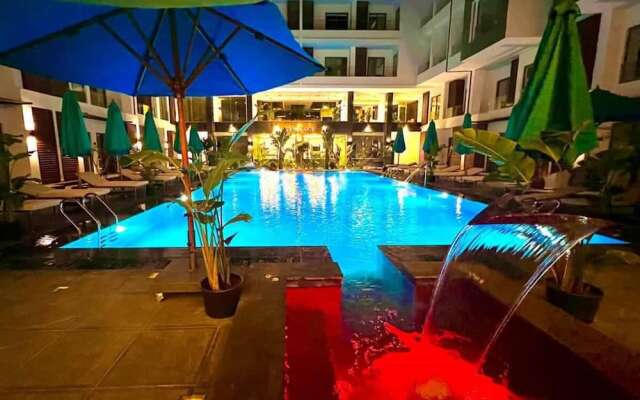 Imperial Resort Hurghada - Bedroom With Pool View