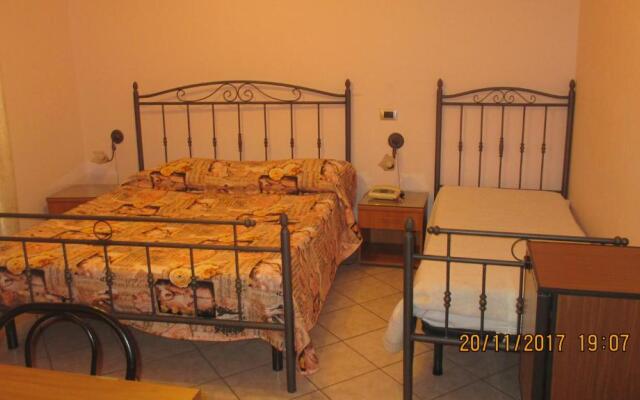 Hotel Degli Amici