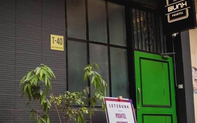 LetsBunk Poshtel & Suites