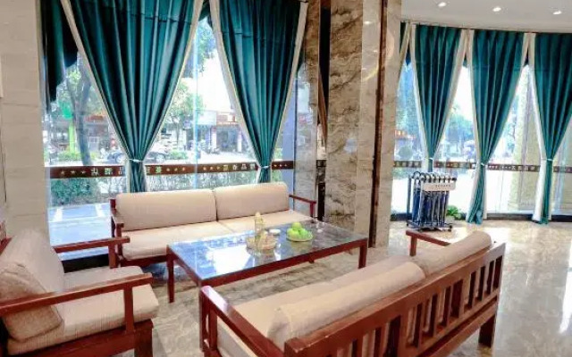 Manding Boutique Hotel
