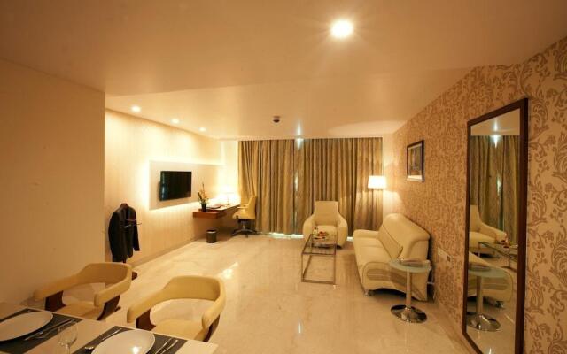 United 21, The Grand