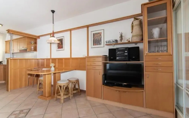 Sunny Beach Apartment