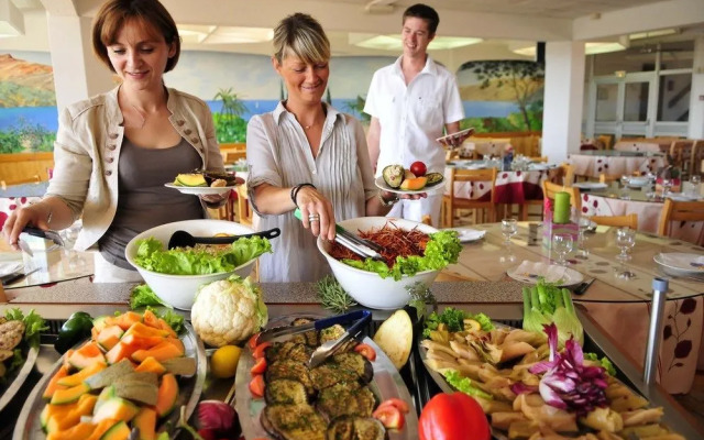 Le Kangourou by Popinns