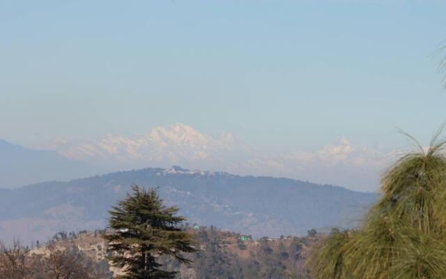 The Himalayan Living