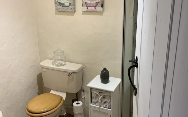 Characteristic & Cosy Self-contained 1 Bed Annexe