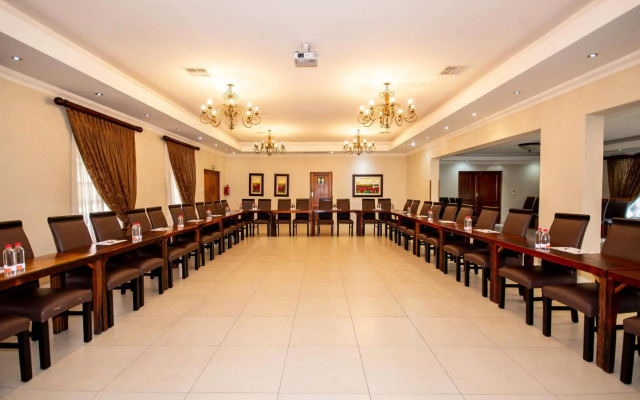 Afrique Boutique Hotel O.R. Tambo