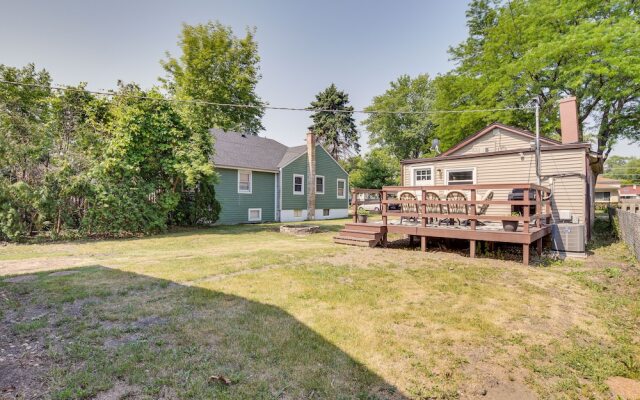 Des Plaines Vacation Rental w/ Spacious Backyard!
