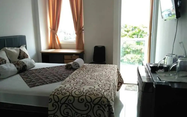 1br Apartment With Pool