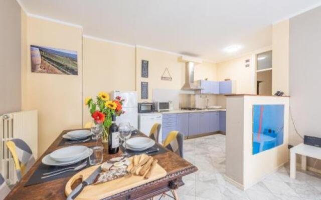 Il terrazzo e l'appartamento diVino